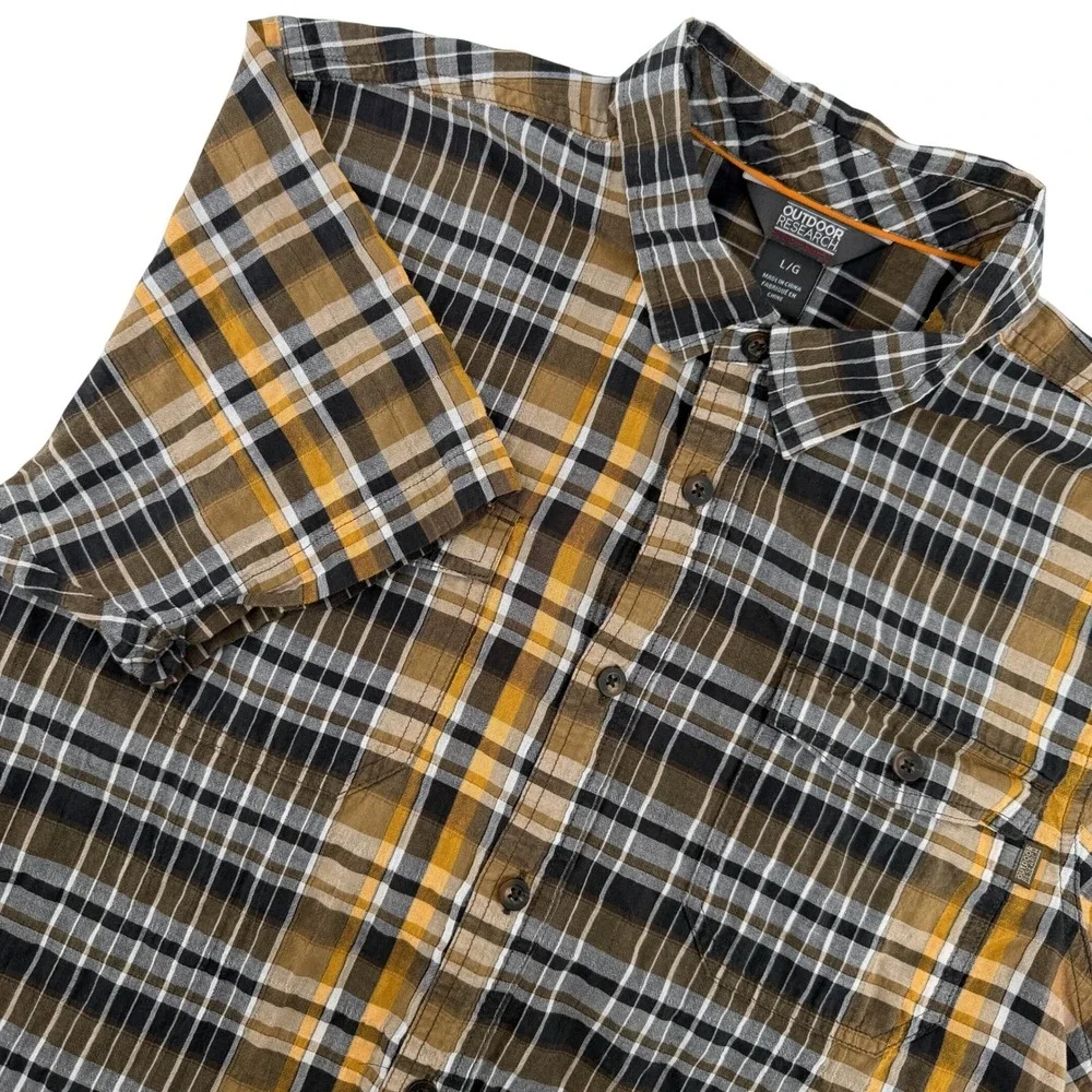 Outdoor Research Plaid Shirt Mens Large Brown Yellow Short Sleeve Button Down